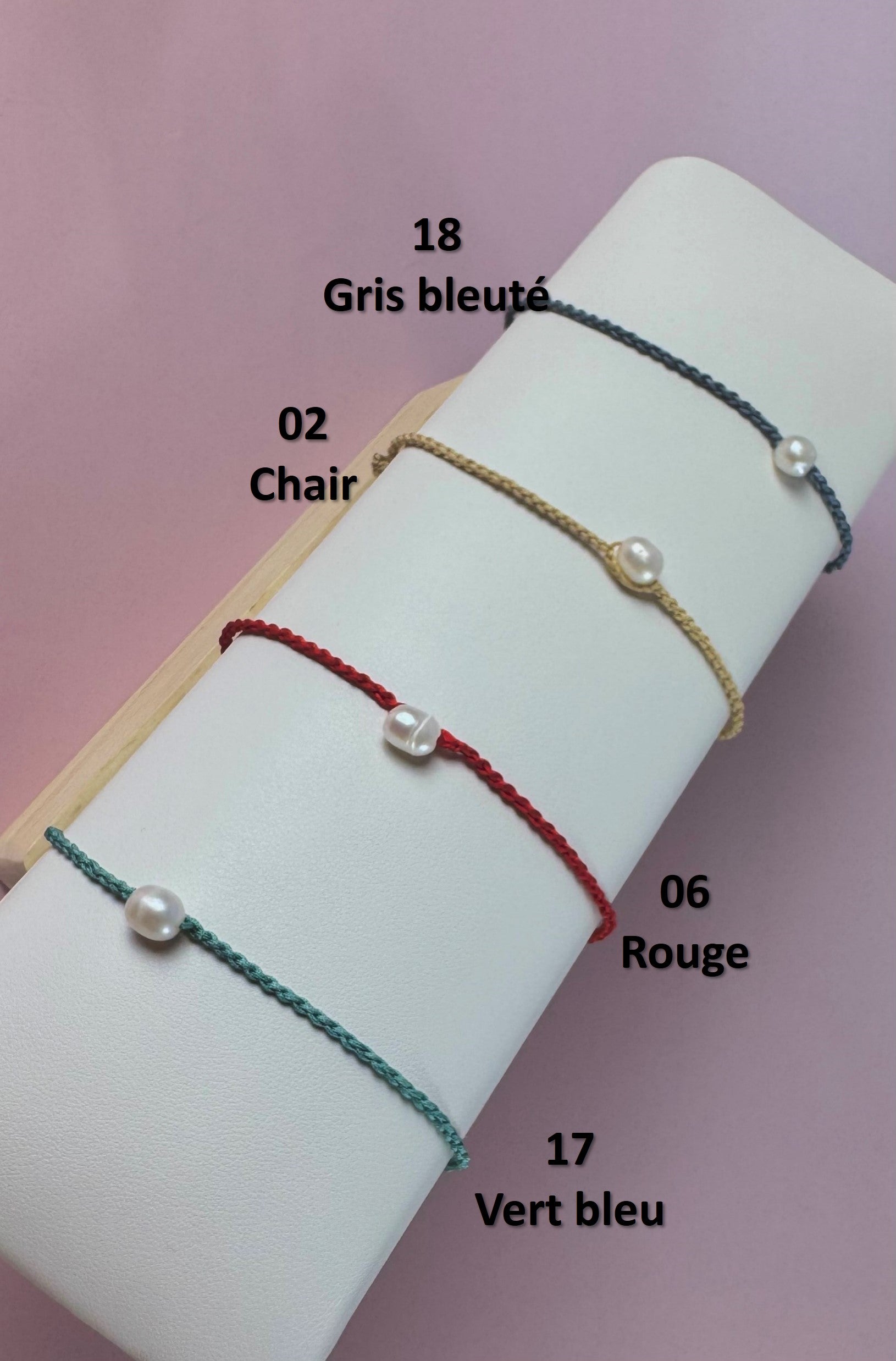 Bracelet minimaliste perle d'eau douce - couleur personnalisée, ajustable
